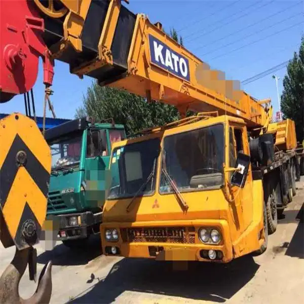 Meilleur prix utilisé KATO 40 tonnes NK400E camion monté grue à vendre