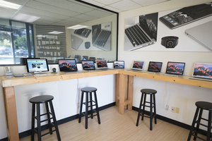 Laptop Retail <strong>Display</strong> <strong>Table</strong> Simple <strong>Computer</strong> <strong>Table</strong> <strong>Design</strong> for Laptop Store - Product Image 2