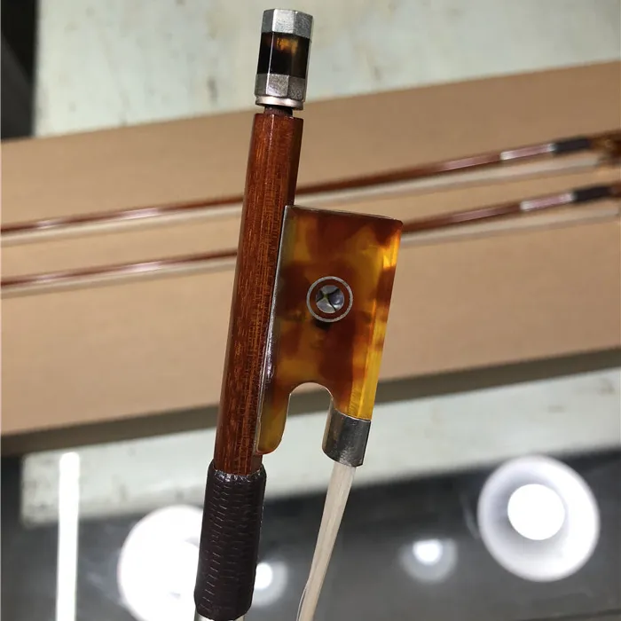 Profesional Pernambuco-madera tortuga de carey, arco de violín 4/4