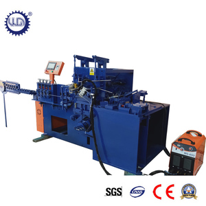 金属製ワイヤーハンガー製造機