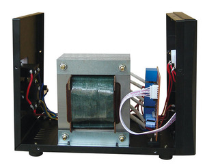 PACOブランド5000w220V自動電圧レギュレーター/スタビライザー<span class=keywords><strong>5000VA</strong></span>、スマート冷却システム付き