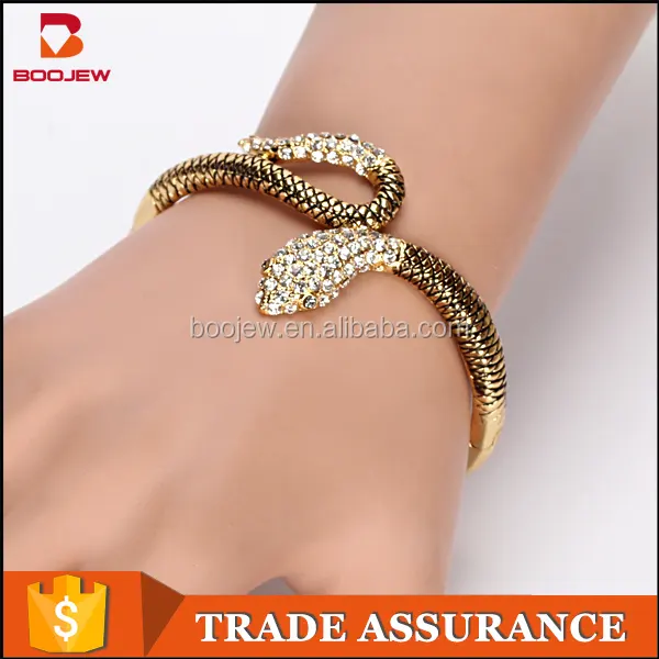 India Alloy New Model Charm Women Jewelry Sex Snake Bangle With Gold Plating