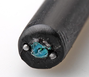 2 4 <span class=keywords><strong>6</strong></span> 8 12コアSingle Mode GYXTW Fiber Optic CableとArmor