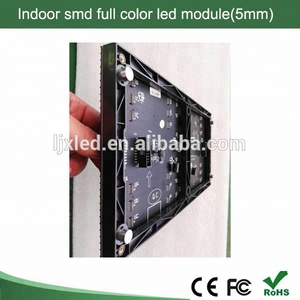 P5 kapalı RGB SMD alışveriş merkezleri için tam-renkli LED ekran modülü 5mm piksel aralığı SDK fonksiyonu ile OEM tedarikçisi - Product Image 4