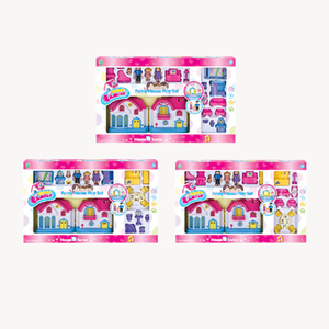 女の子のための光と音楽のおもちゃと幸せな家族のプラスチック製の人形の家