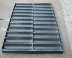 Yüksek kaliteli ticari bakeware yapışmaz perforasyon alüminyum baget pişirme tepsileri fransız ekmek pişirme için - Product Image 2