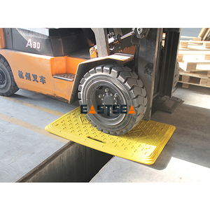 高密度聚乙烯 trakmats，HDPE 临时道路板
