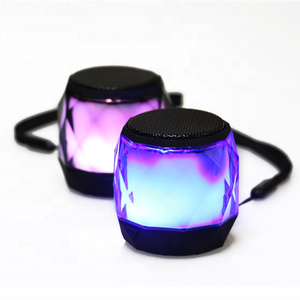 Loa Led Không Dây Rcf, Loa Âm Thanh Vòm 360 Độ Chất Lượng Cao 18 Inch - Product Image 1