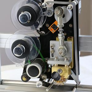 ZONYANHP 241 Hot Stamping <strong>Coding</strong> Machine Online Automatic Date <strong>Coding</strong> Machine - Product Image 4