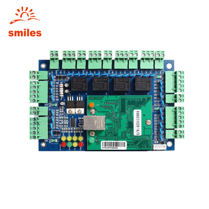 A quattro Relè TCP/IP di Controllo di Accesso del Pannello/PCB/di Controllo di Accesso Con Il Software Libero e SDK