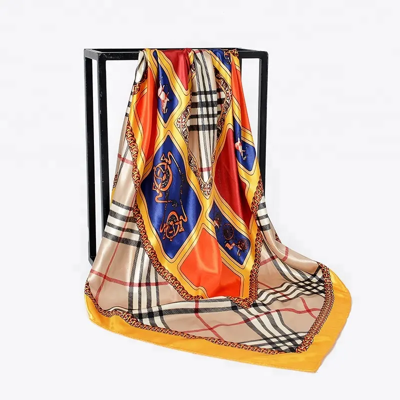 Neuestes Design Beliebte Pferde muster Schal Polyester Schal Royal Pashmina Hijab Frauen Foulard Wrap Lady Schal