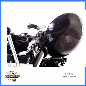 TongdaヘビーデューティタイヤチェンジャーLT <span class=keywords><strong>650</strong></span>トラック用タイヤIndustry車両のための適切な<span class=keywords><strong>14</strong></span> " - 26"