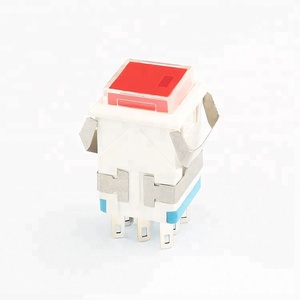 Prezzo di fabbrica caldo di vendita quadrato Selflocking 8 Pin illuminato interruttore a pulsante a punto illuminato momentaneo interruttore a pulsante