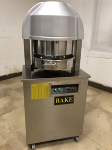 Semi-automatic Dough Dividing <strong>for</strong> Pizza Pasta,dough Divider <strong>for</strong> <strong>Baker</strong> Bread <strong>for</strong> <strong>Sale</strong>