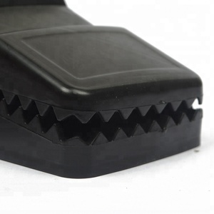 Mustrap Humane Snapマルチライブキャッチスプリング自動スプリングブラックプラスチックマウスラットマウストラップ用 - Product Image 4