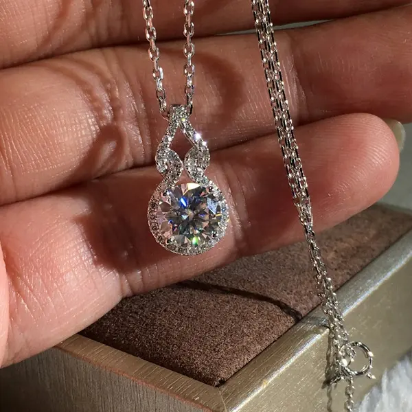 Nueva llegada grande lindo de piedra de circón colgante de plata collar de cadena larga de las mujeres collar de joyería de moda 2019