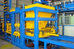 Máquina automática para hacer bloques de cemento, máquina para hacer bloques sin palés, máquina para hacer bloques de U18-15 - Product Image 5