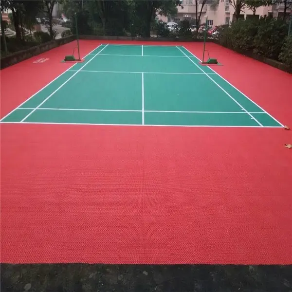 Couleur verte de pp sport revêtement de sol utilisé pour terrain de badminton