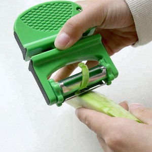 キッチンツールステンレス鋼野菜ゼスターおろし金3 in1デザインポータブル回転可能手動ミニナイフ研ぎ器