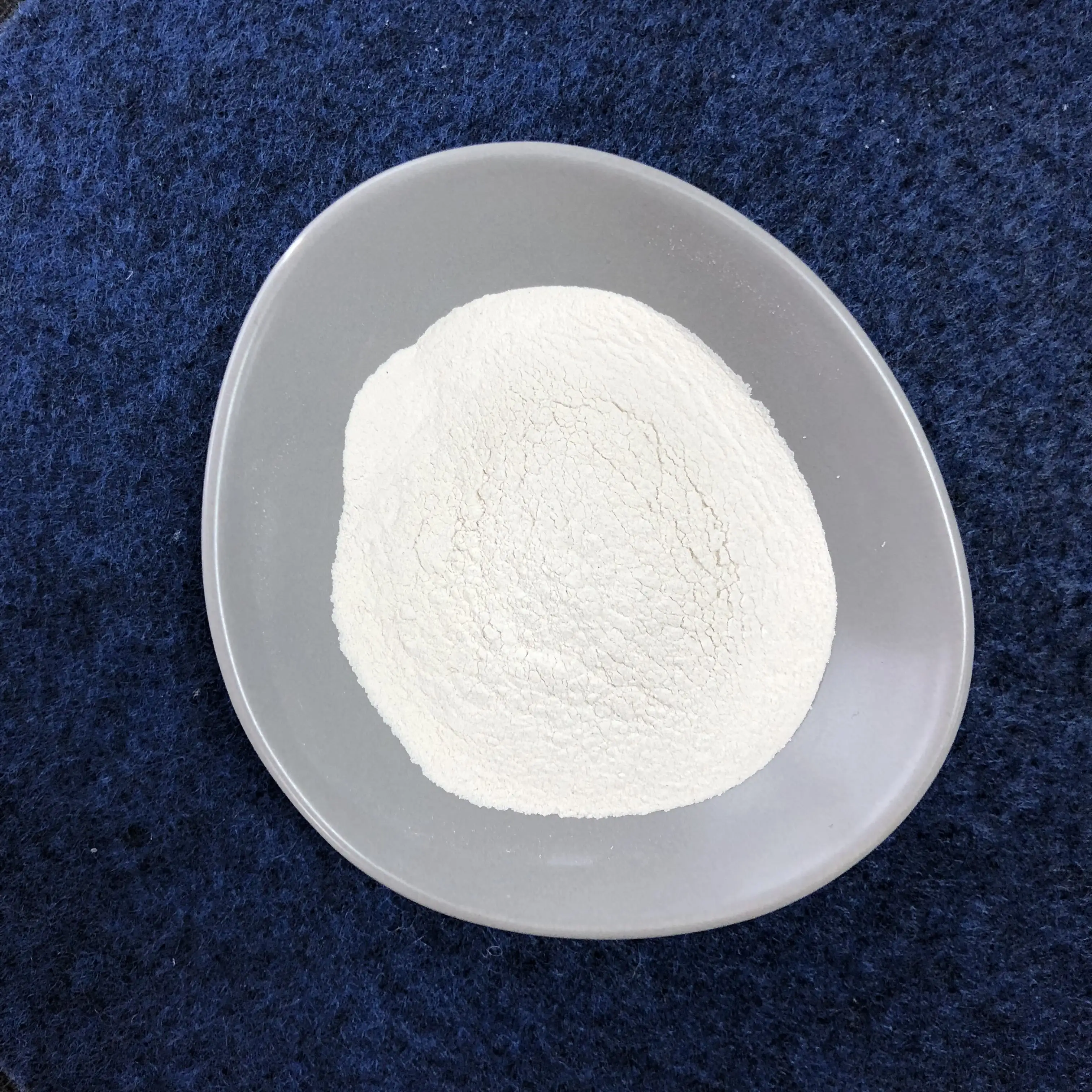 Pâte en terre, Bentonite blanche à blanchiment actif, pour la Purification de l'huile, 100g