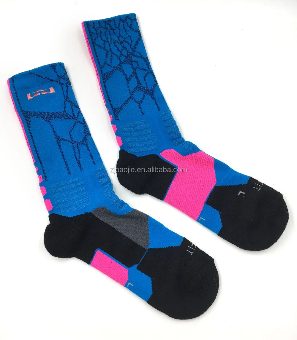 cheap basketball socks, high quality soccer socks, custom wholesale socks