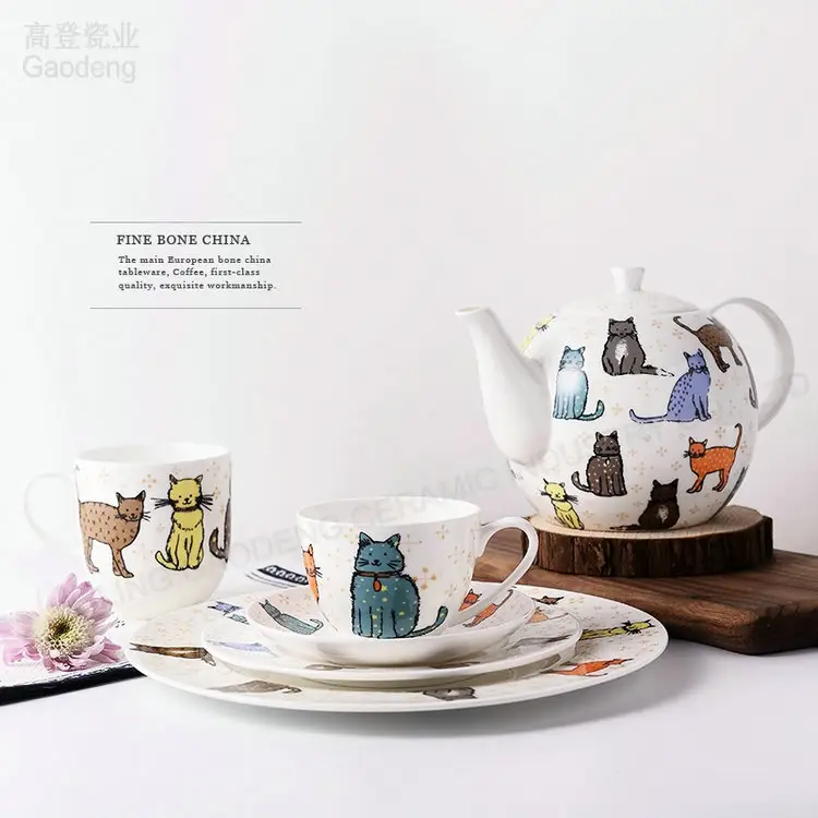 500CC चायदानी चाय कप सेट और तश्तरी, कॉफी पॉट, बिल्ली डिजाइन के साथ चीनी मिट्टी के बरतन चाय का सेट