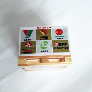 Cubo de papel de diseño personalizado, nota adhesiva con palé de madera, Cubo de notas, bloque de papel impreso personalizado, notas adhesivas en un palé - Product Image 2