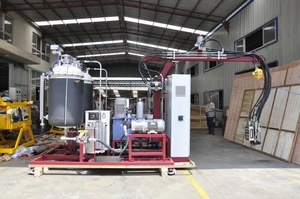 <strong>Polyurethane</strong> <strong>Foam</strong> Injection <strong>Machine</strong>