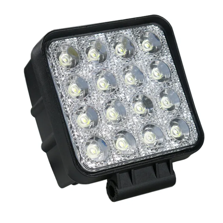 9V-30V LED Traktor Arbeits licht Fahrzeug Offroad 48W LED Arbeits licht