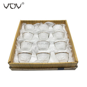 精美陶瓷阿拉伯<span class=keywords><strong>Cawa</strong></span>杯套装<span class=keywords><strong>12pcs</strong></span>环保陶瓷茶杯和带礼品盒的茶碟