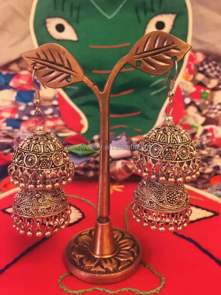 Pendientes colgantes de Jhumka de plata de oro tradicional indio nepalí étnico antiguo, joyería