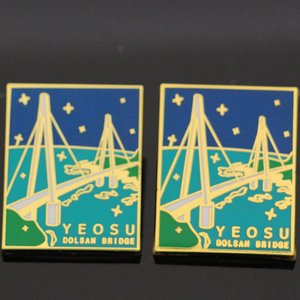 High Quality Factory Cheap Fashion <strong>River</strong> Hard Enamel Bulk Lapel Pin