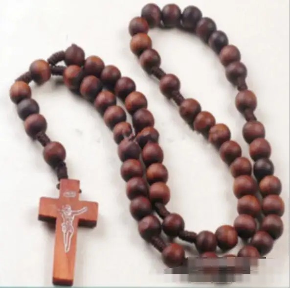 Collar con colgante de cruz de Jesús, cuentas de Rosario de madera, joyería religiosa católica para hombres y mujeres de moda, nuevo diseño