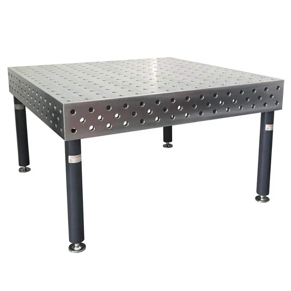 Table de soudage 3D colorée en acier, surface structurelle de haute qualité pour le soudage durable et le assemblage de différentes pièces de soudage
