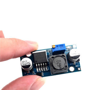 LM2596S 3A modulo di alimentazione DC-DC regolabile Step-Down 2596S per <span class=keywords><strong>Arduino</strong></span> <span class=keywords><strong>Projects</strong></span> moduli e kit elettronici