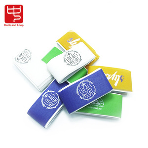 Logotipo personalizado Ski Strap Com Espuma Costurado