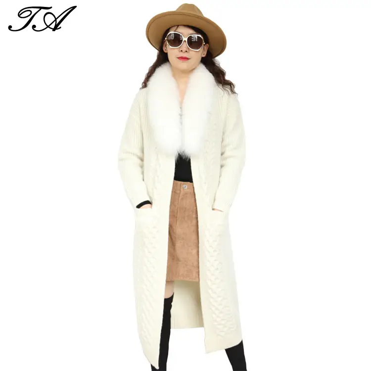 Casual Style Removable Fox Fur Collar Big Pocket Wool Blended 3 GG Cabel Knit Long Cardigan For Women