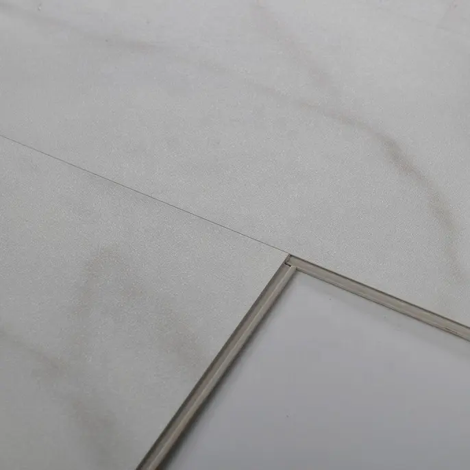 Carrelage en vinyle blanc de marbre en PVC, carreaux insonorisés