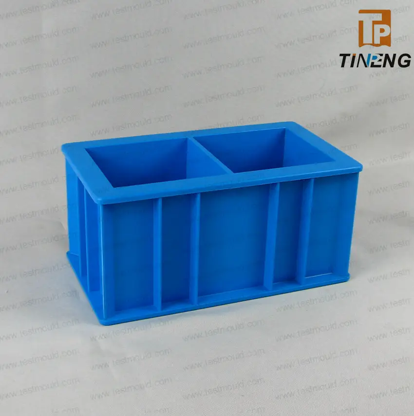 100mm Concrete or cement plastic two gang cube mould