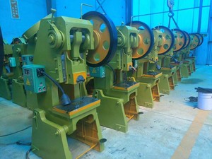 J2112T中国工厂铸造金属薄板铁制冲压机 - Product Image 6