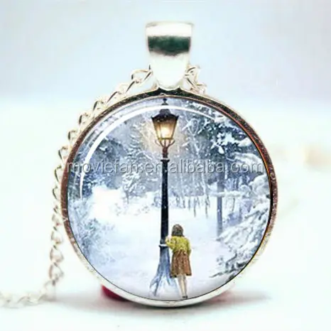 Narnia, de Leeuw De Heks en De Garderobe, Lucy en Lamp-Post Ketting Glas Foto Cabochon Ketting