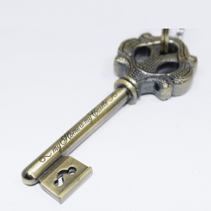 Metal Custom logo Antique Old <strong>Key</strong> Shape Vintage <strong>Key</strong> Keychain - Product Image 5