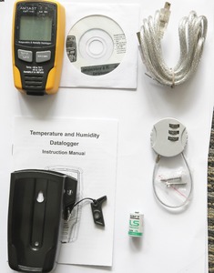 Registrador de datos de temperatura y humedad AMT-116