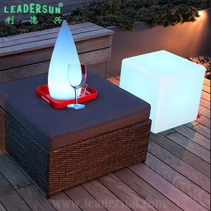インテリジェント防水IP68ライトアップカラフル35cm40cm 43cm 50cm60cmチェアリモートコントロールプラスチック<span class=keywords><strong>LED</strong></span>キューブバッテリー付き
