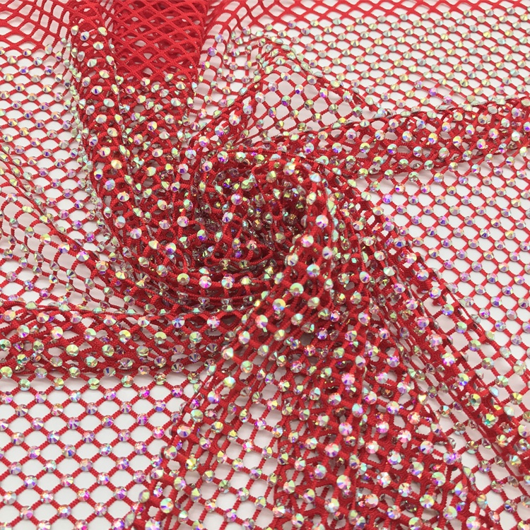 Pierres du cristal AB + maille rouge
