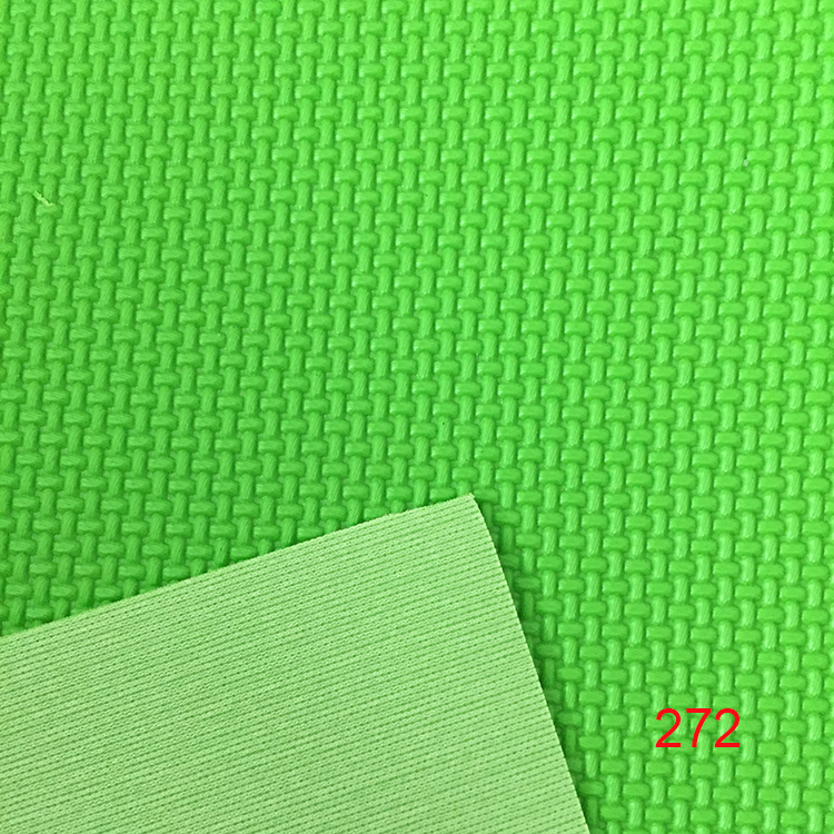 272