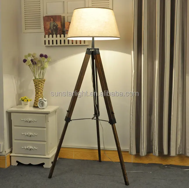 Ce Certificate Strong Light Germany Solid Adjustable Tripod Wooden Floor Lamps / Light For Home Lighting Decorative