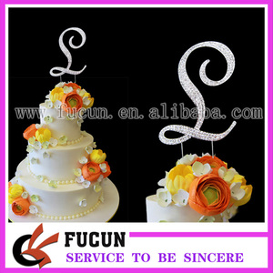 เครื่องประดับแต่งหน้าเค้กแต่งงานพลอยเทียมคริสตัลสีทองมีตัวอักษร A B C D E F G H I J L M N O P Q R S T U V w X Y Z - Product Image 6