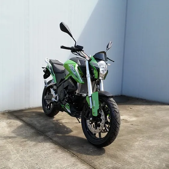 למכור טוב אופנוע 150cc למבוגרים