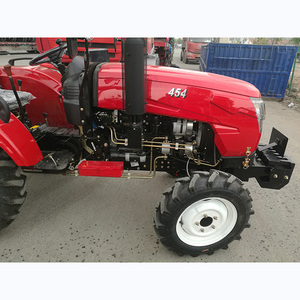 เครื่องตัดหญ้ารถแทรกเตอร์ <span class=keywords><strong>Yto</strong></span> 554รถแทรกเตอร์55 Hp สำหรับขายใน Lavtia